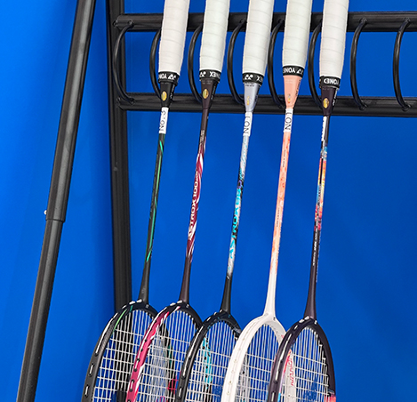 バドミントンラケット