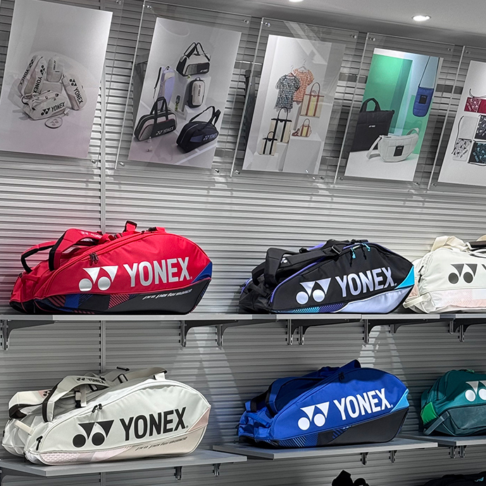 バドミントンウェア